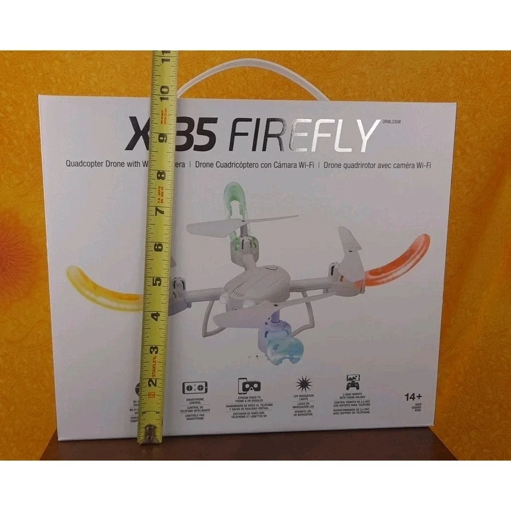 X-35 Firefly Quadcopter White Drone Wi-Fi‎ Camera & LED Lights DRWL335W